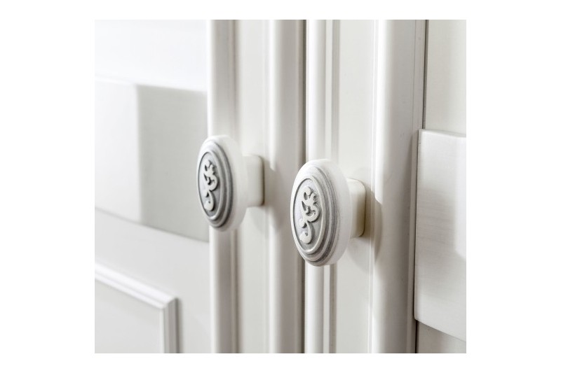 Armoire blanche style classique à 2 portes ouvrantes