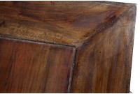 Table basse carrée design en bois massif