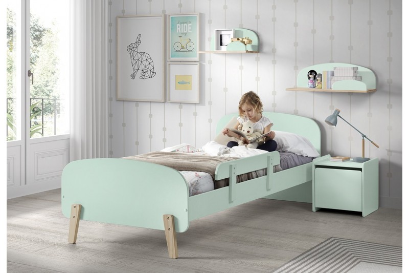 lit d'enfant avec barrière coloris vert menthe