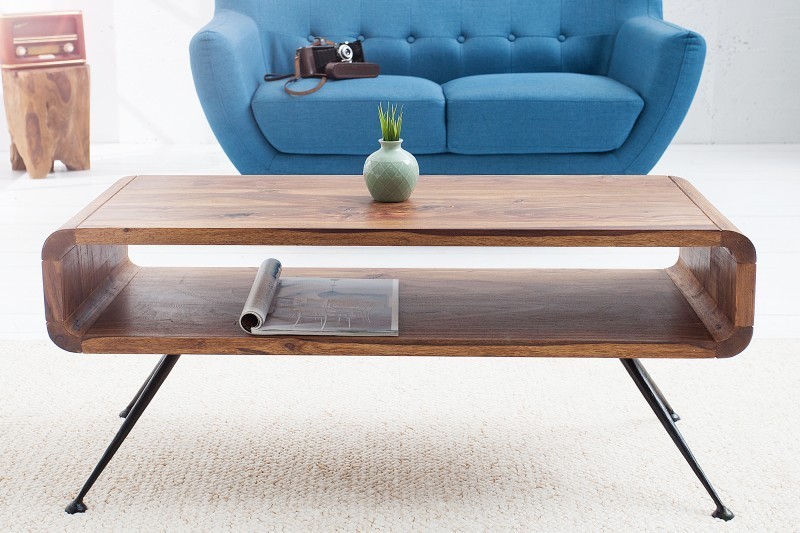 Table basse design rétro de 100cm coloris naturel en bois massif avec une niche
