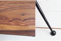 Table basse design rétro de 100cm coloris naturel en bois massif avec une niche