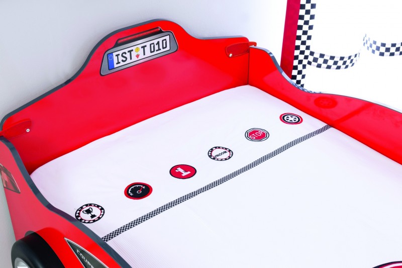 Lit voiture rouge design pour enfant