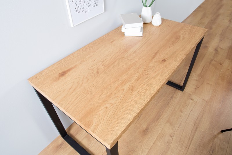 Table de bureau de 120 cm coloris naturel et noir