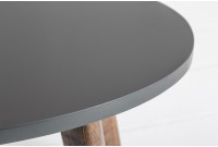 Ensemble de 3 tables d'appoint design scandinave coloris gris avec des pieds en bois massif