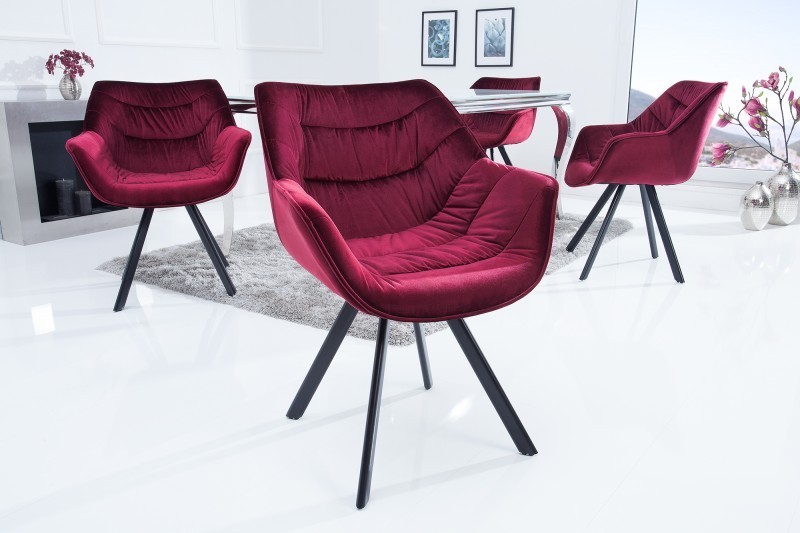 Chaise design scandinave de salle à manger coloris bordeaux en microfibre avec piétement en métal