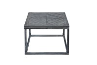 Table d'appoint de 60 cm design industriel de couleur gris en bois massif avec piétement en métal