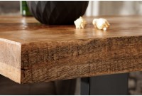 Table de bar design industriel coloris naturel et noir en bois massif et métal bois massif