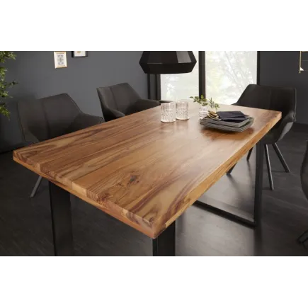 Table à manger de120cm en bois massif coloris naturel