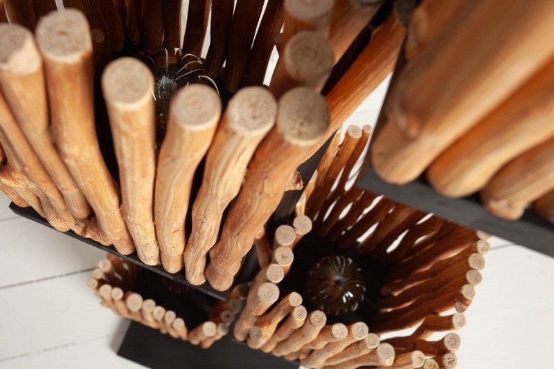 Lampadaire de 154cm en bois massif coloris naturel